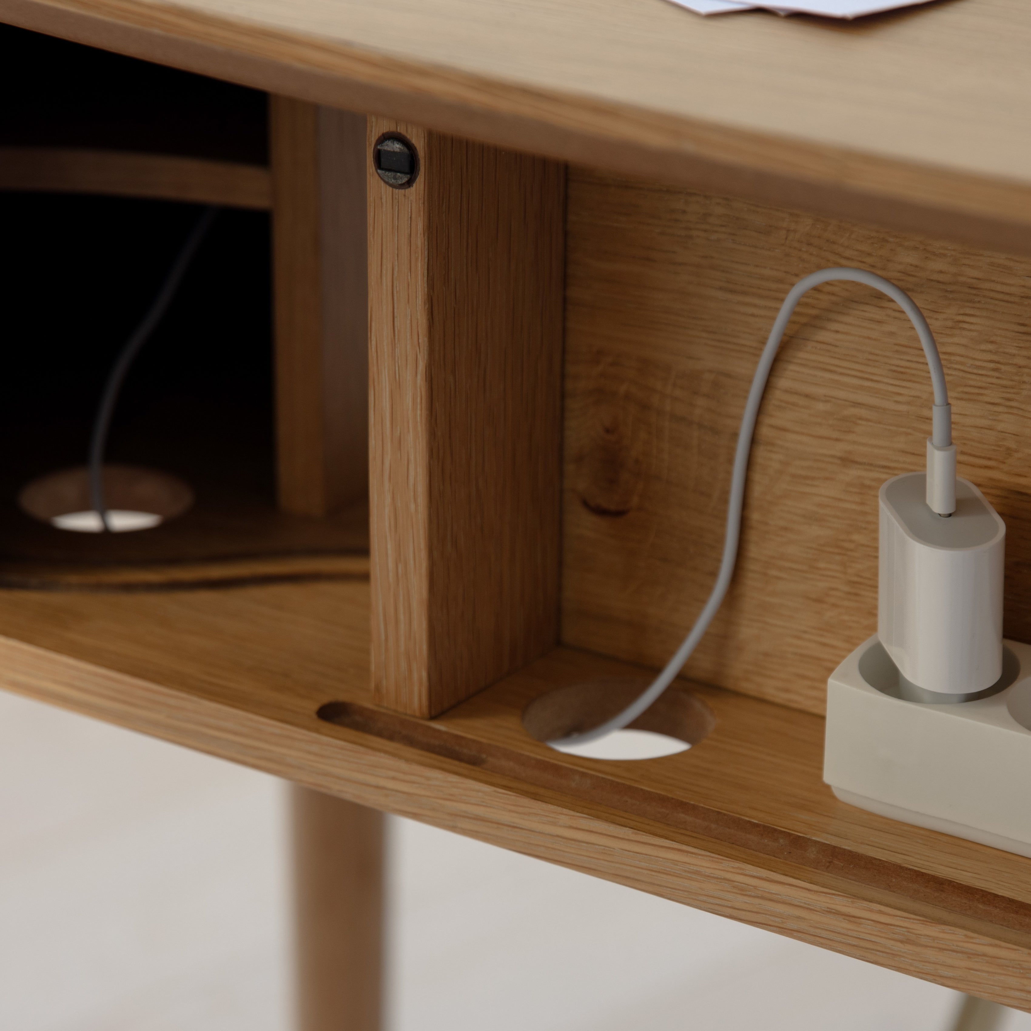 UMAGE Audacious Desk, Oak