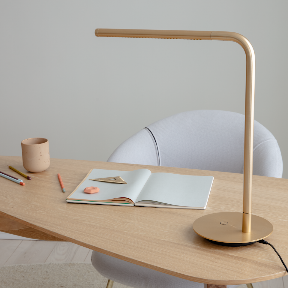 UMAGE Duende Desk