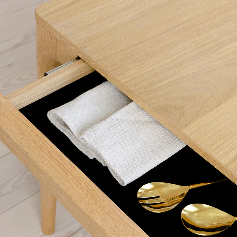 UMAGE Heart'n'Soul Dining Table