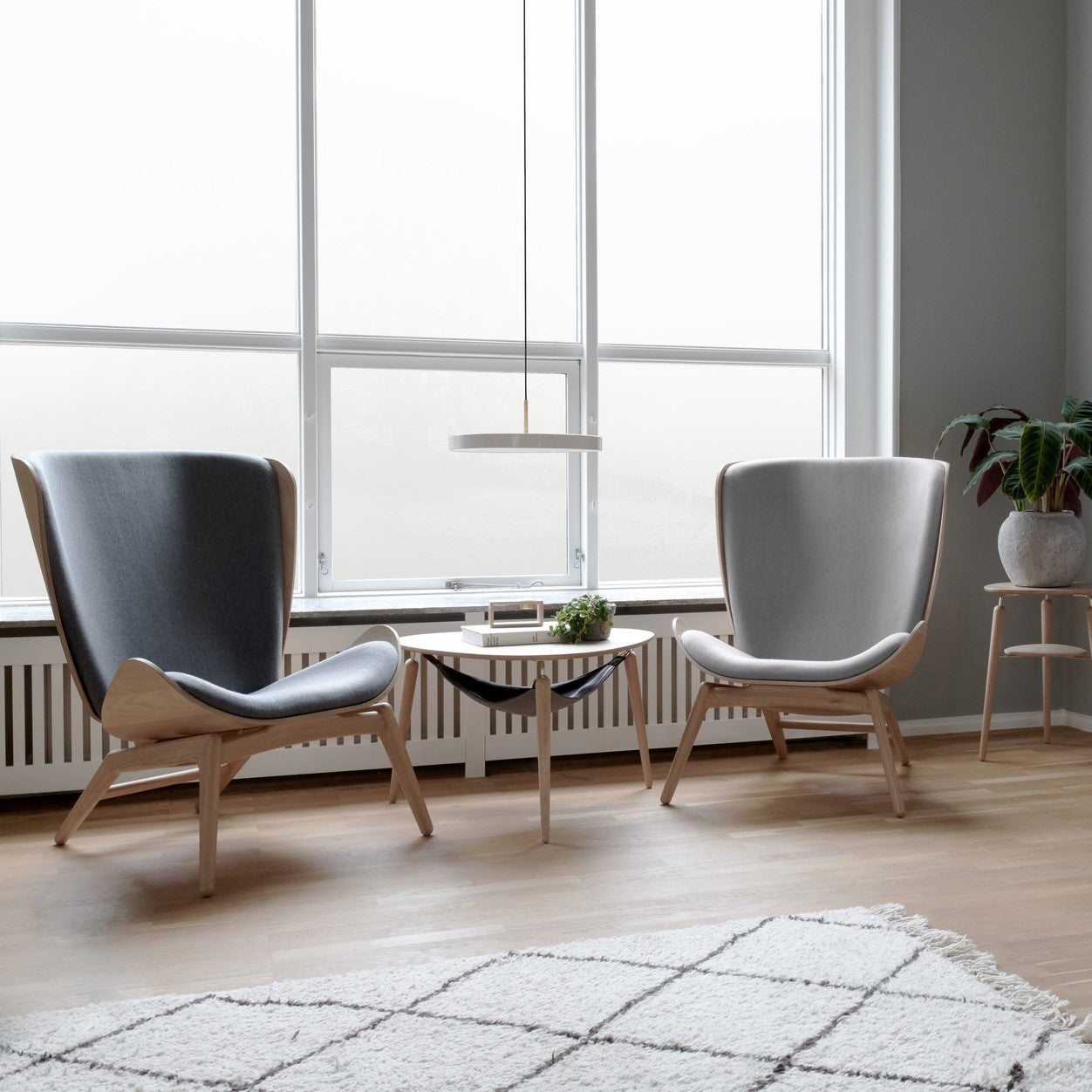 UMAGE Asteria Medium Pendant Lamp, Brass Details