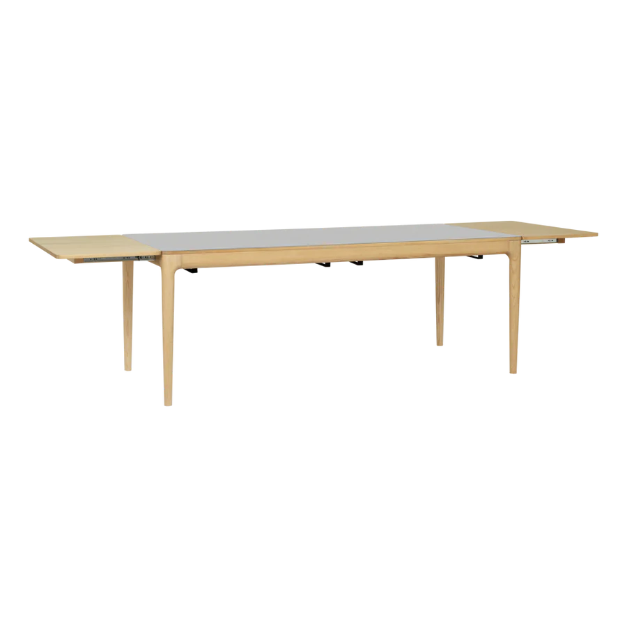 UMAGE Heart'n'Soul Dining Table