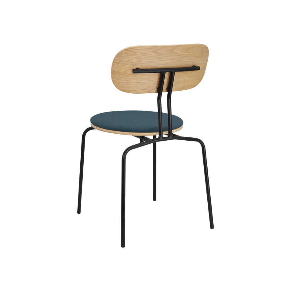 UMAGE Curious Chair, Black Legs