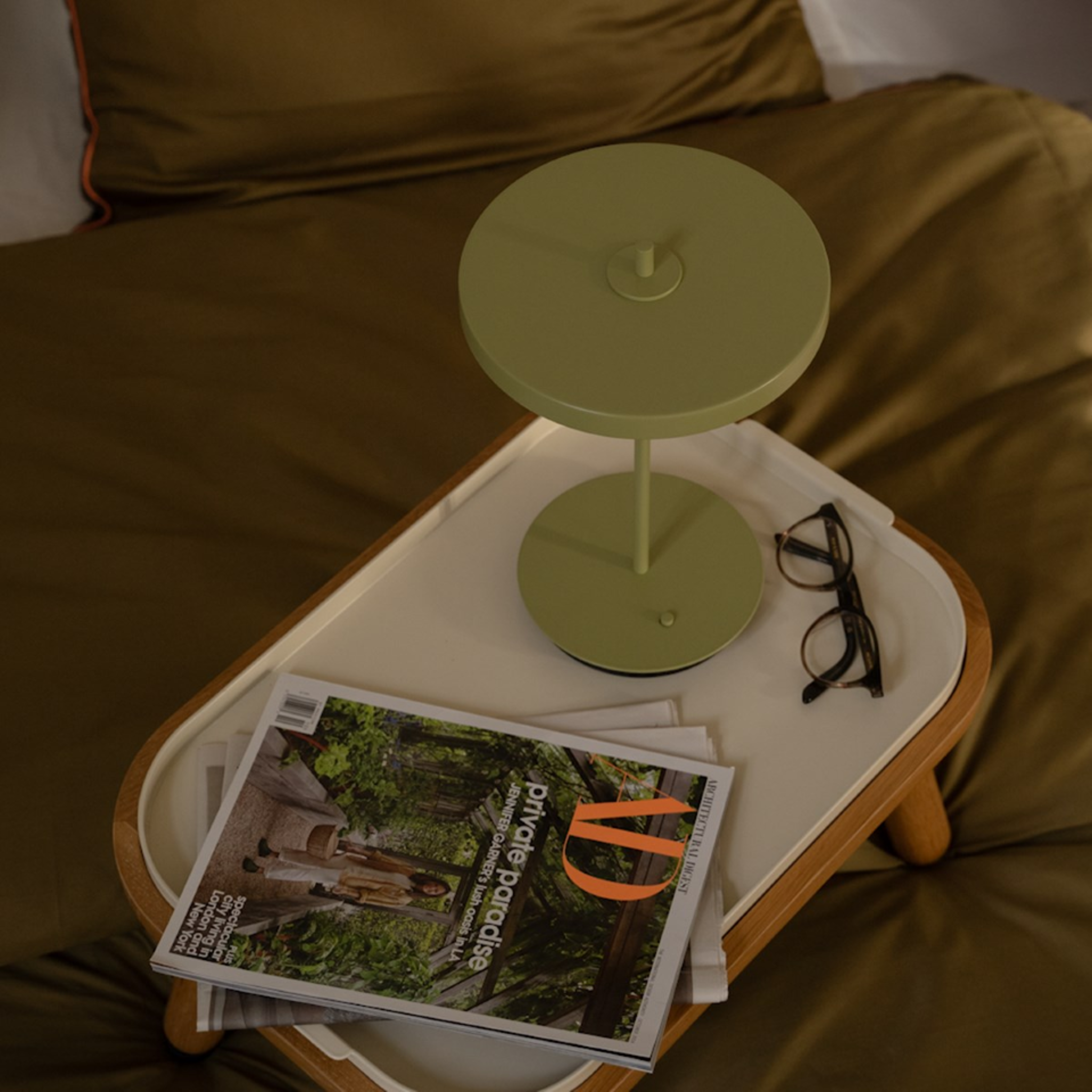 UMAGE Asteria Move Monochrome Portable Lamp