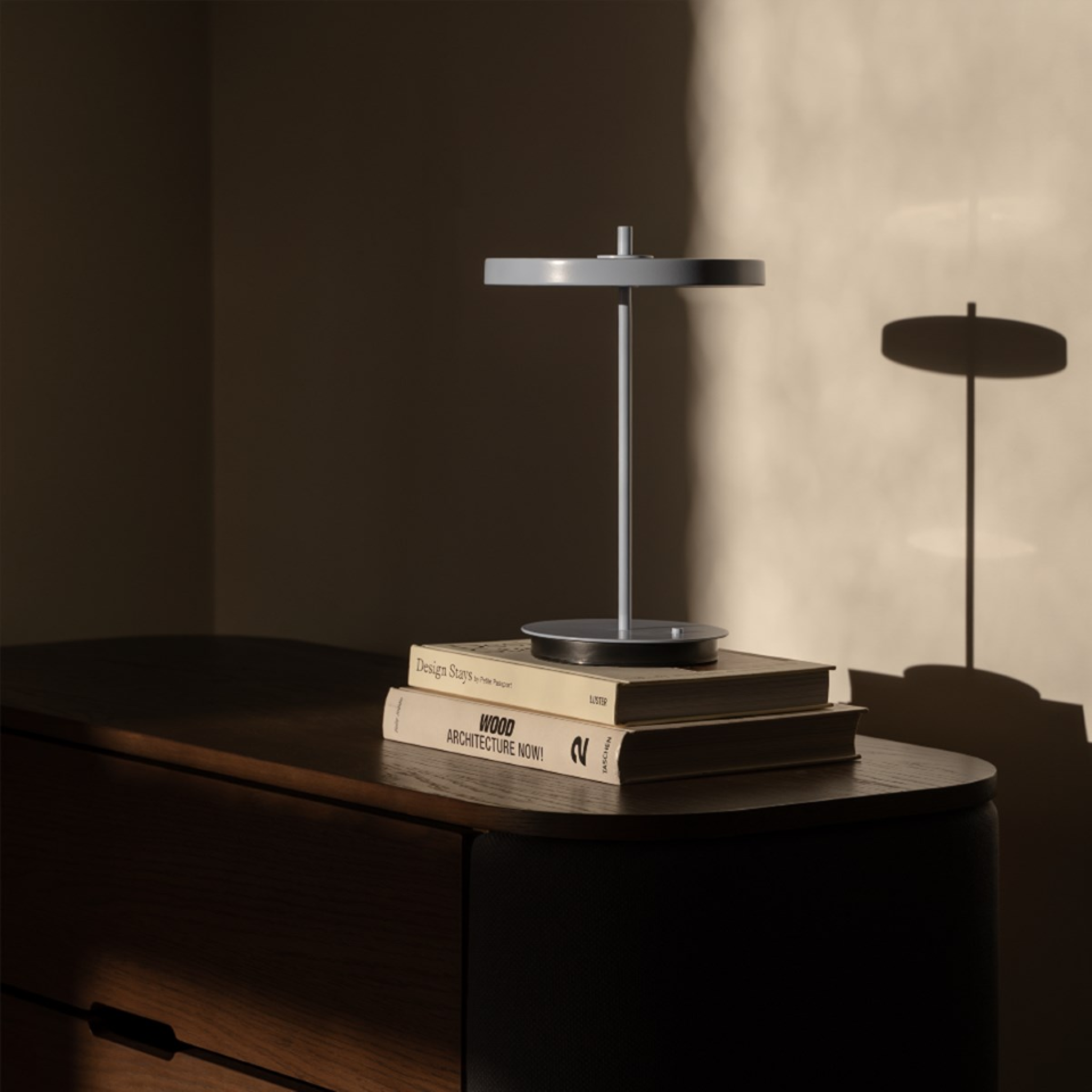 UMAGE Asteria Move Monochrome Portable Lamp