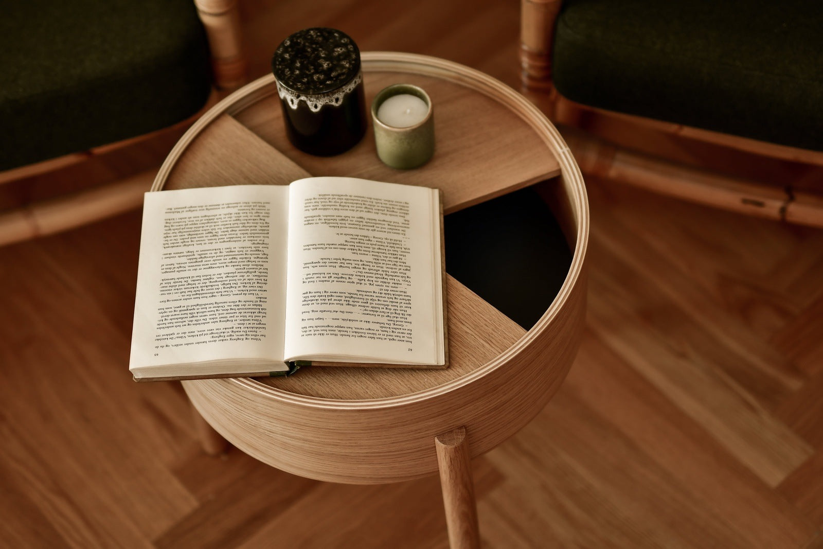 Arc Side Table