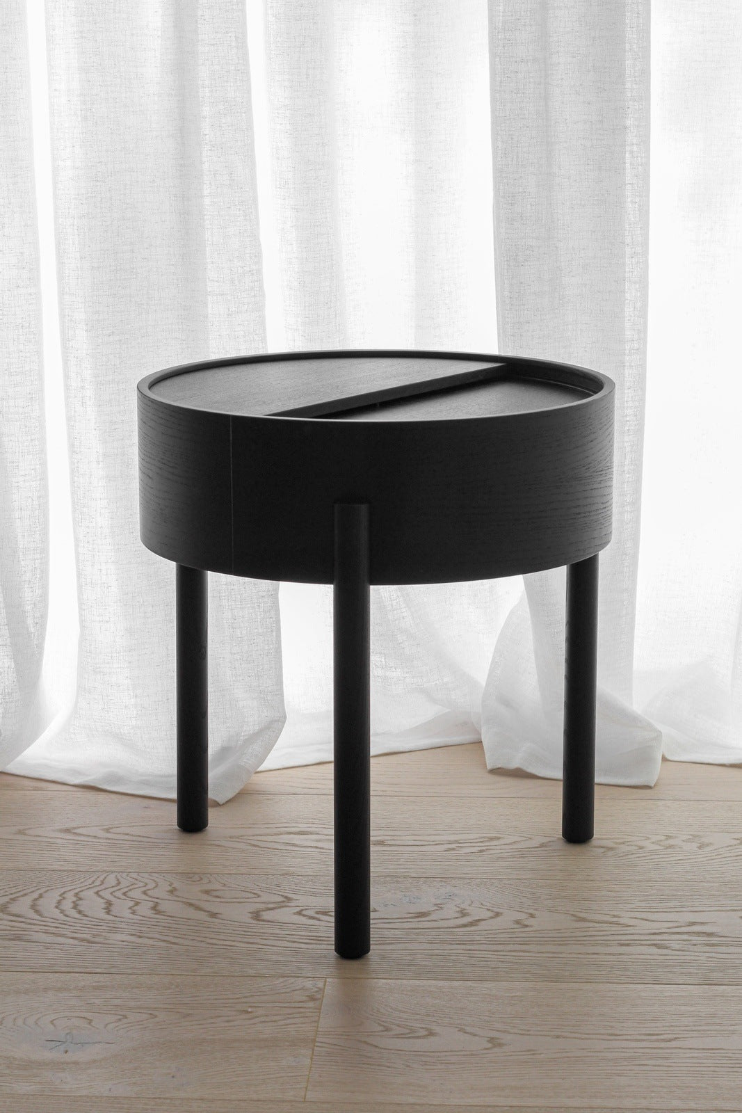 Arc Side Table