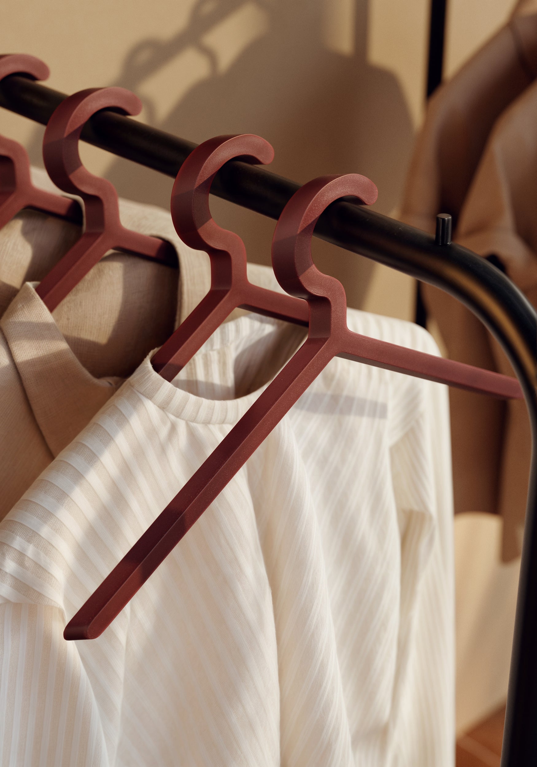 WOUD Illusion Hanger lifestyle image