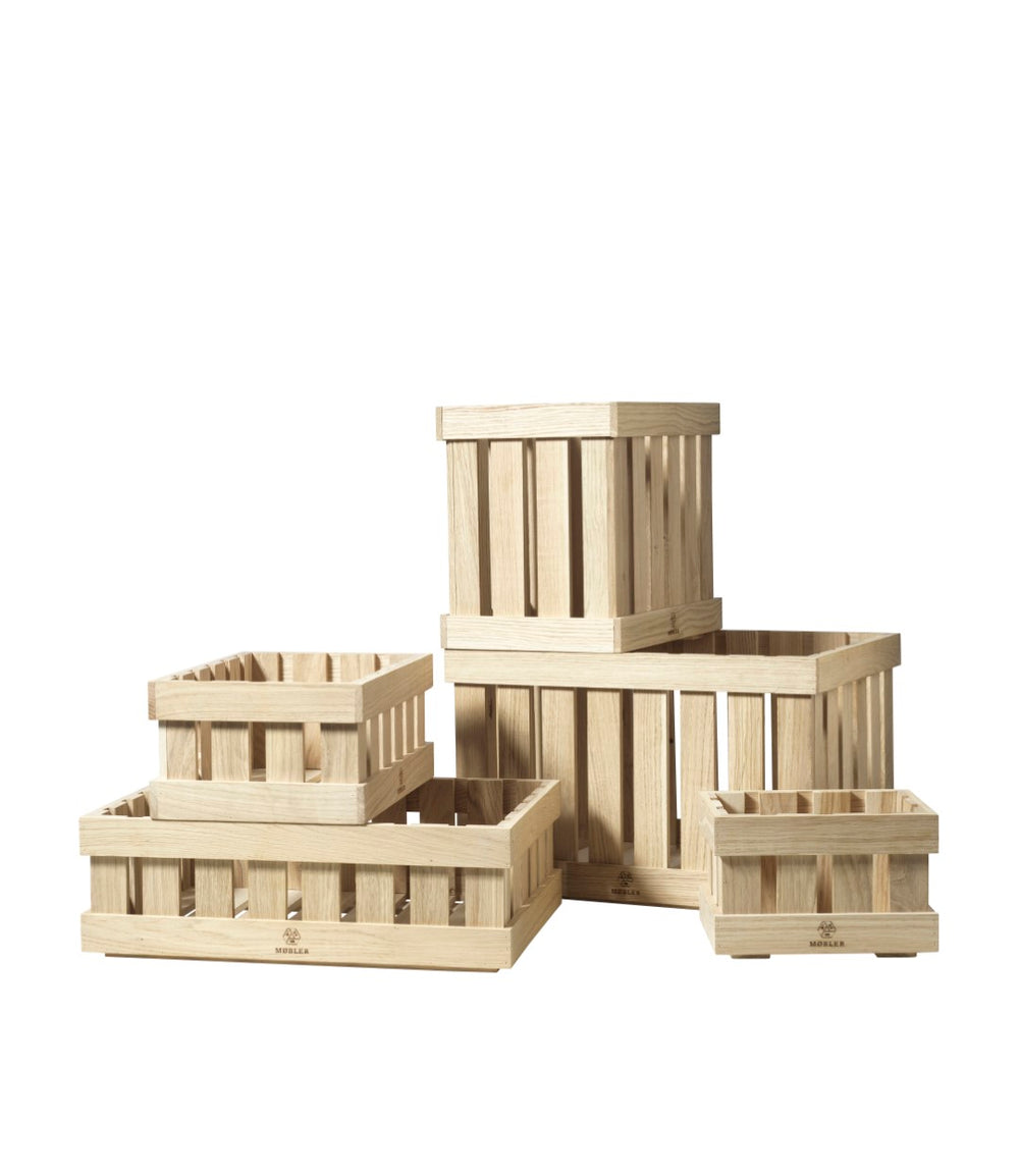 FDB Møbler Æbletoft Apple box in solid oak
