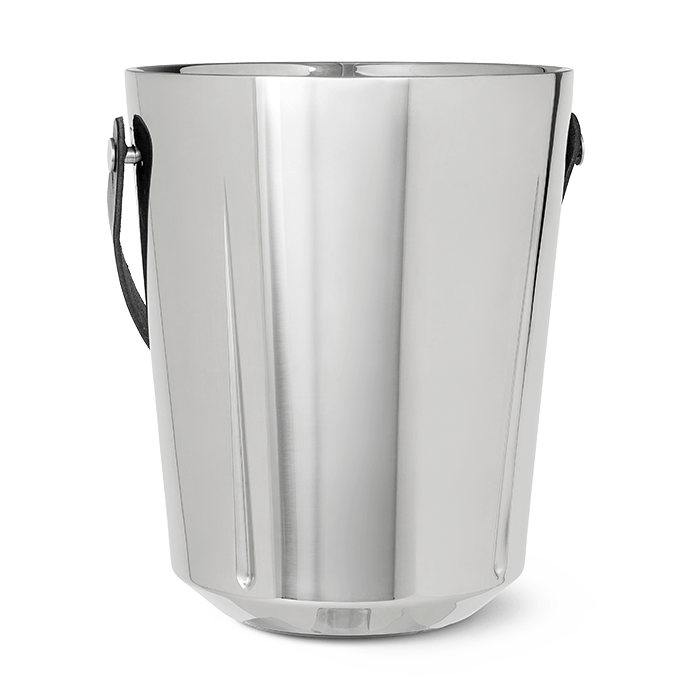 Rosendahl Grand Cru Barware in glass and steel, designed by Erik Bagger, Danish design heritage.