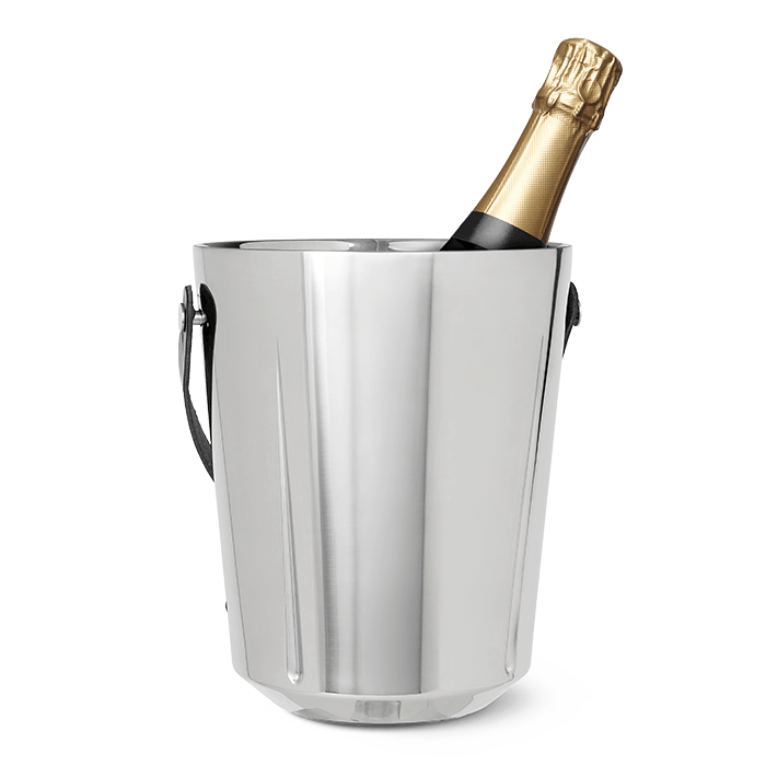 Rosendahl Grand Cru Barware in glass and steel, designed by Erik Bagger, Danish design heritage.