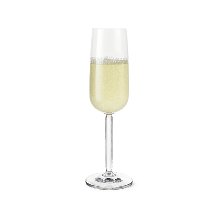Kähler Hammershøi Glasses in clear mouth-blown glass, by Hans-Christian Bauer, B Corp certified Danish ceramic since 1839.