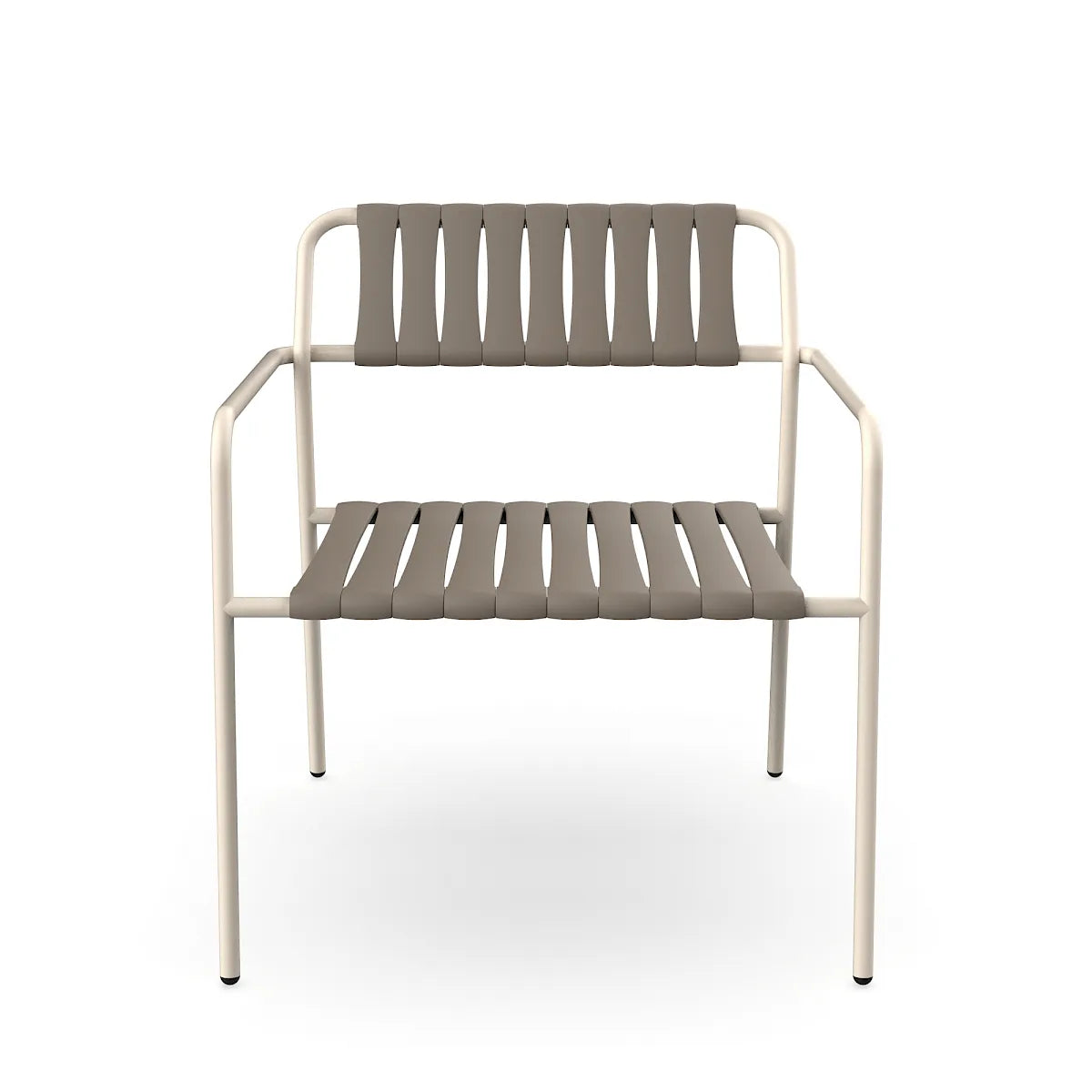 Resol Gelato Lounge Chair in Nácar frame with Trufa slats, steel frame and recycled polypropylene slats