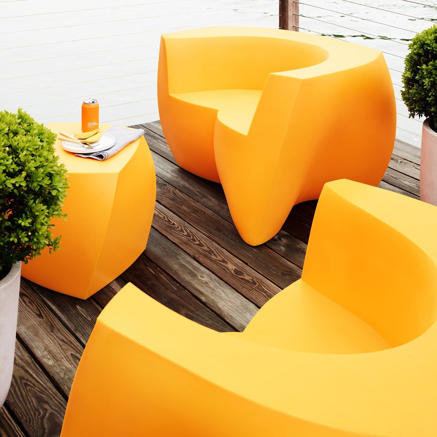 Heller Gehry Easy Chair in Yellow, recyclable polyethylene, designed by Frank Gehry