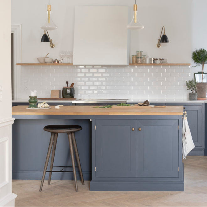 Mater High Stool in solid wood