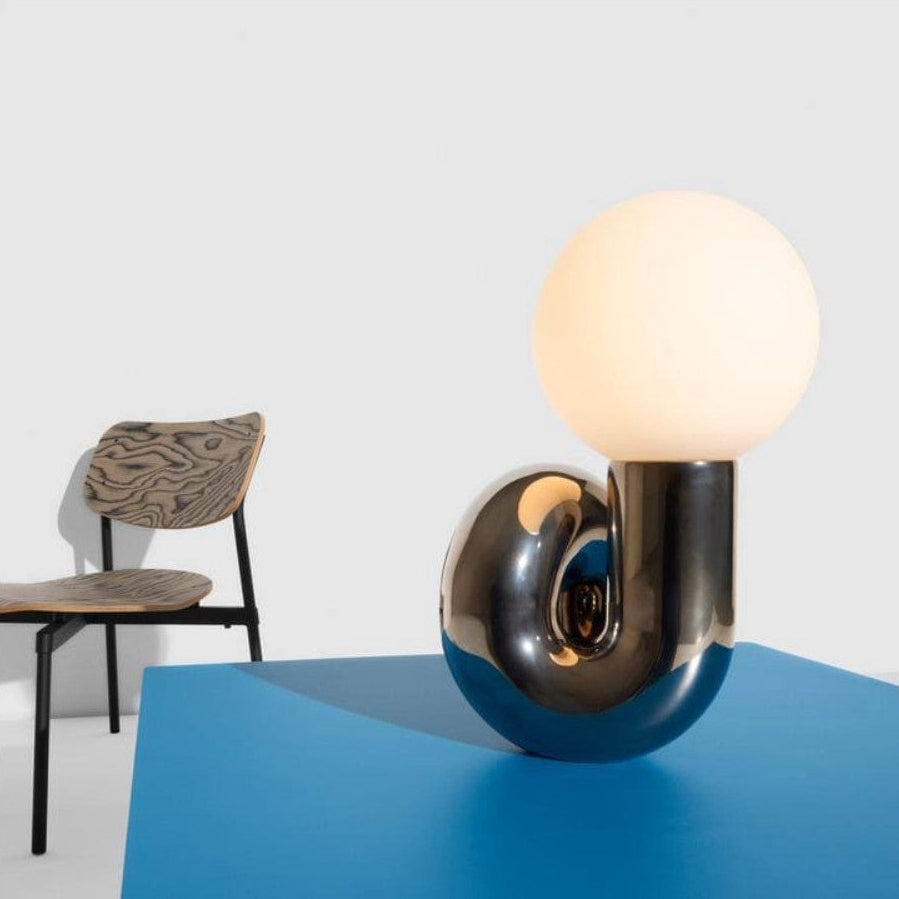 Neotenic Lamp