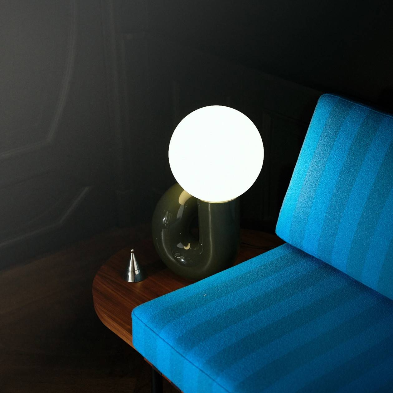 Neotenic Lamp
