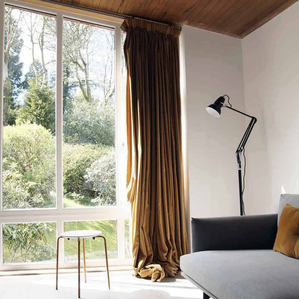 1227 Floor Lamp