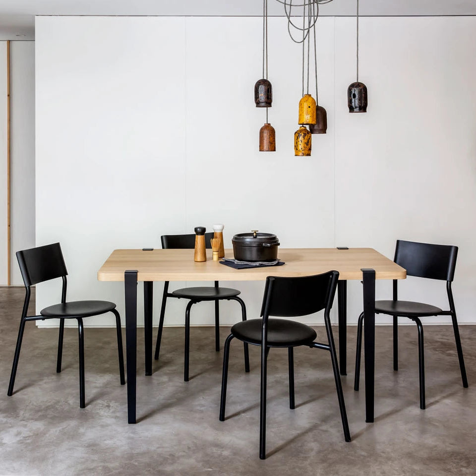 Tiptoe SSDr Recycled Plastic Dining Chair