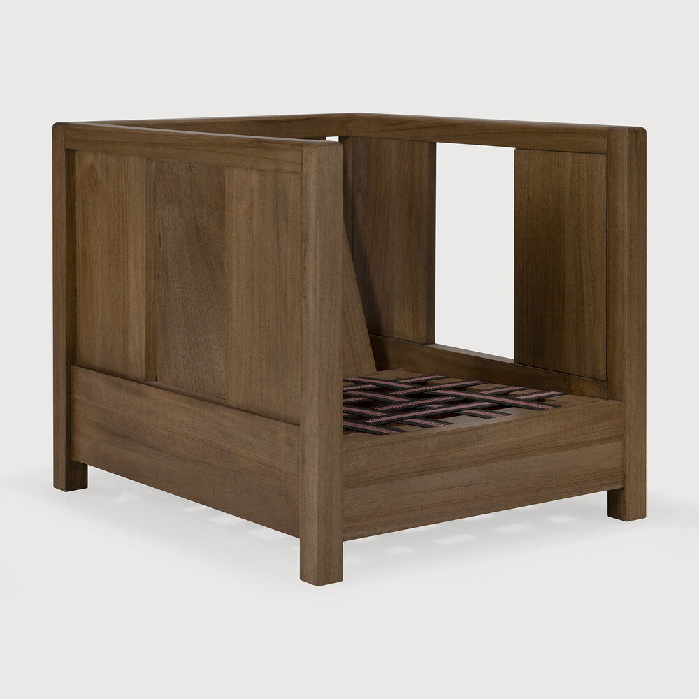 Ethnicraft Roan Lounge Chair with FSC-certified solid teak frame