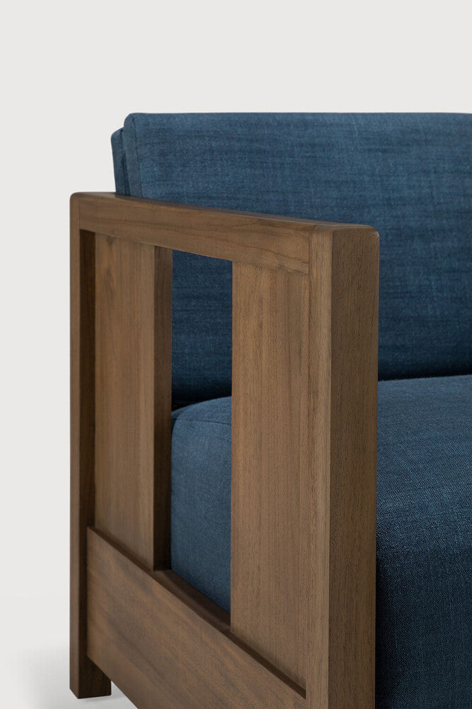 Ethnicraft Roan Lounge Chair with FSC-certified solid teak frame
