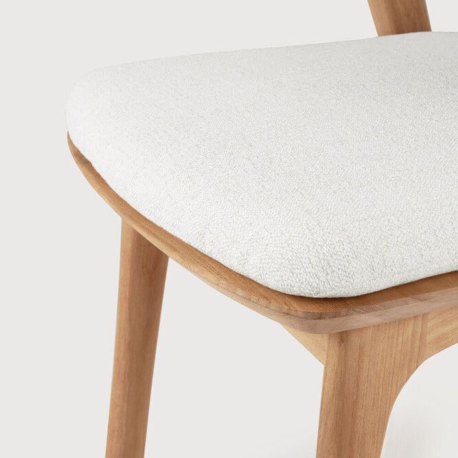 Detail of Ethnicraft Bok Outdoor Dining Chair in Teak with Off White cushion