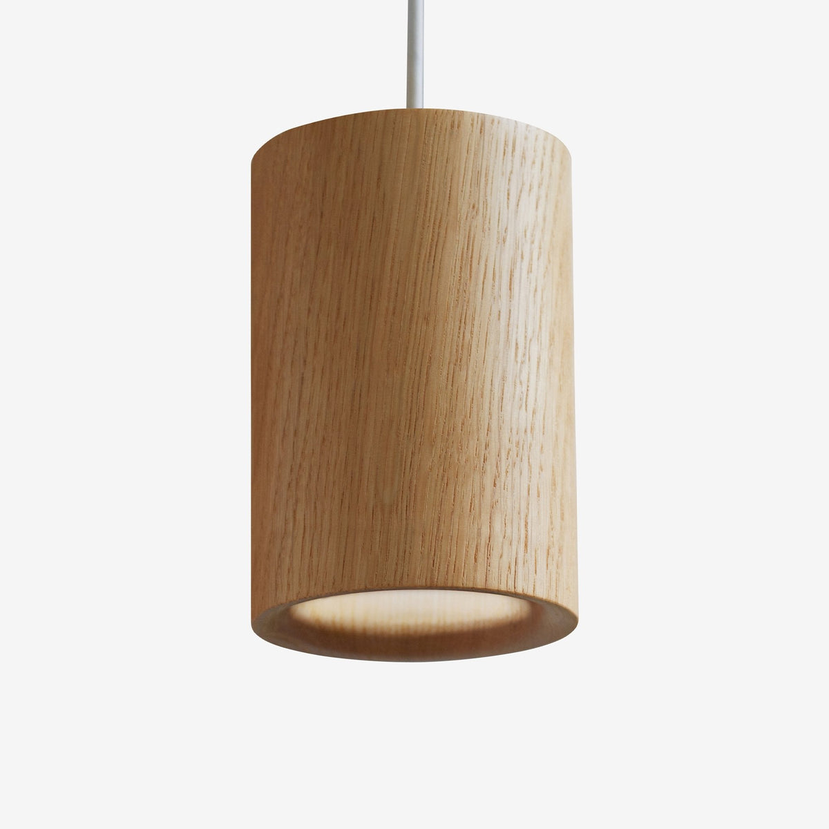 Case Solid Pendant cylinder in Oak, solid oak