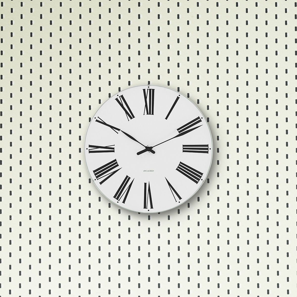 Arne Jacobsen Roman Wall Clock White/Black