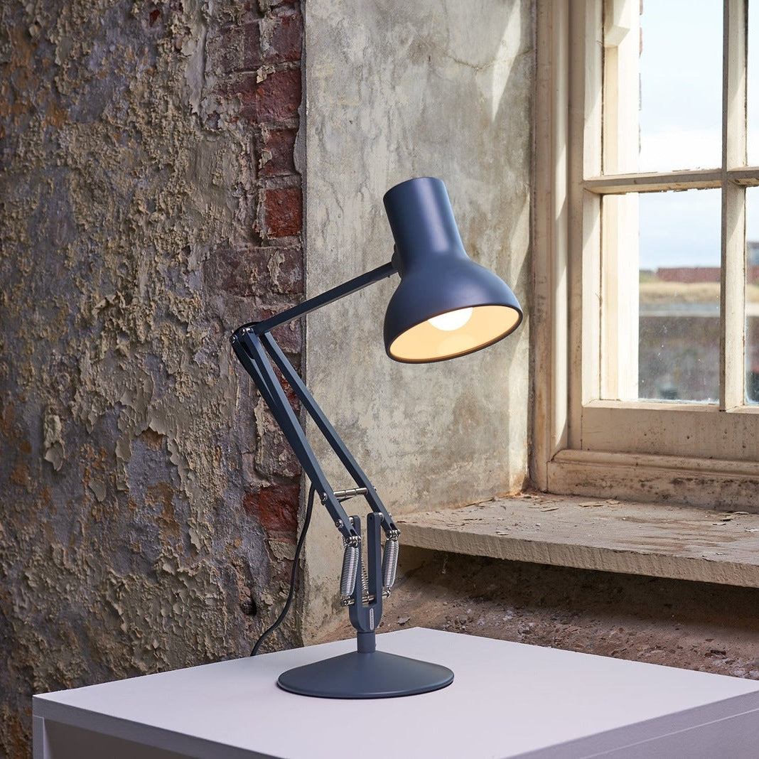 Type 75 Mini Desk Lamp