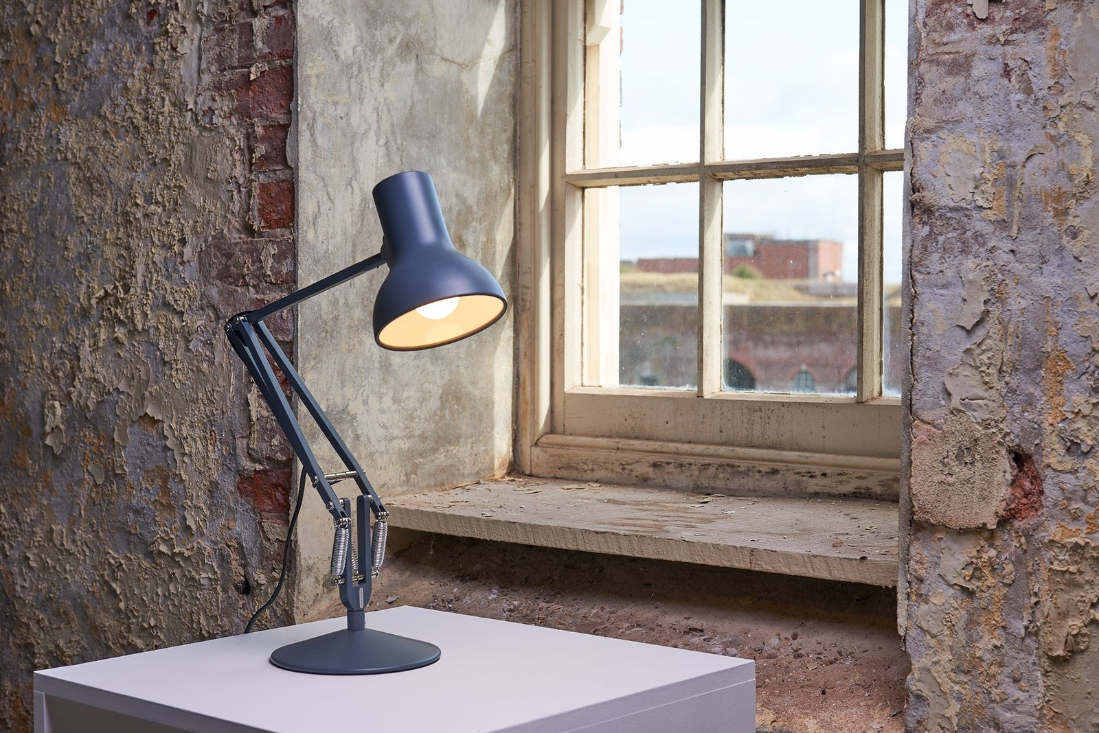 Type 75 Mini Desk Lamp